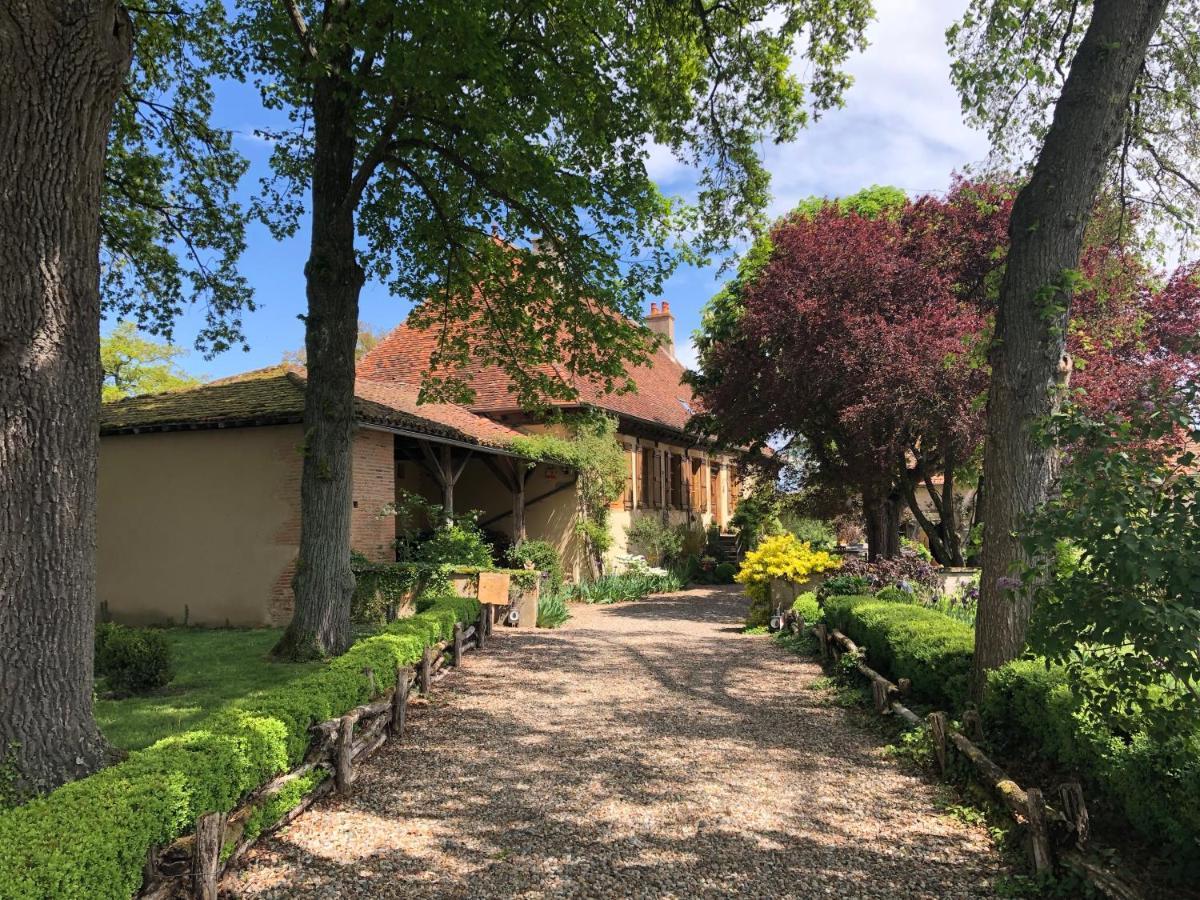 Les Jardins Des Soussilanges Bed & Breakfast Ceron Exterior photo