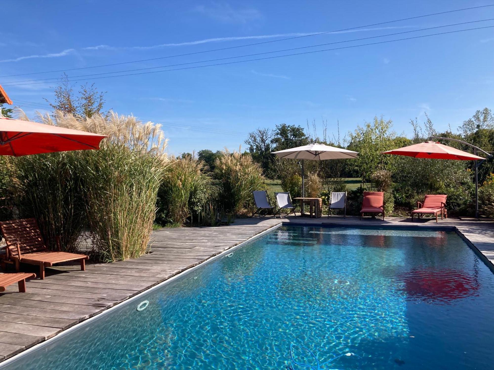 Les Jardins Des Soussilanges Bed & Breakfast Ceron Exterior photo